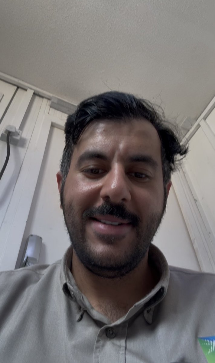 engabduallatif's tweet photo. رغم حرارة الأجواء، والبعد عن الأهل لأسابيع طويلة، وما صاحب ذلك من تعب وإرهاق… إلا أن كل هذا يهون أمام شعورنا بأننا نساهم، ولو بجزء بسيط، في رد جميل هذا الوطن الغالي.

والحمد لله، أعتز وفخور بأنني كنت جزءًا من هذا الإنجاز الوطني في تشغيل خط أنابيب شرق–غرب،

#aramco https://t.co/UPy02kK9PY