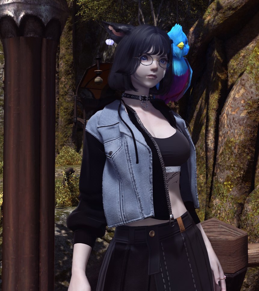 Sunlitsummer__'s tweet photo. @_petalouda_ I'll throw my catte into the mix! Thank you for the chance. 💜 https://t.co/DinhYXHrPk