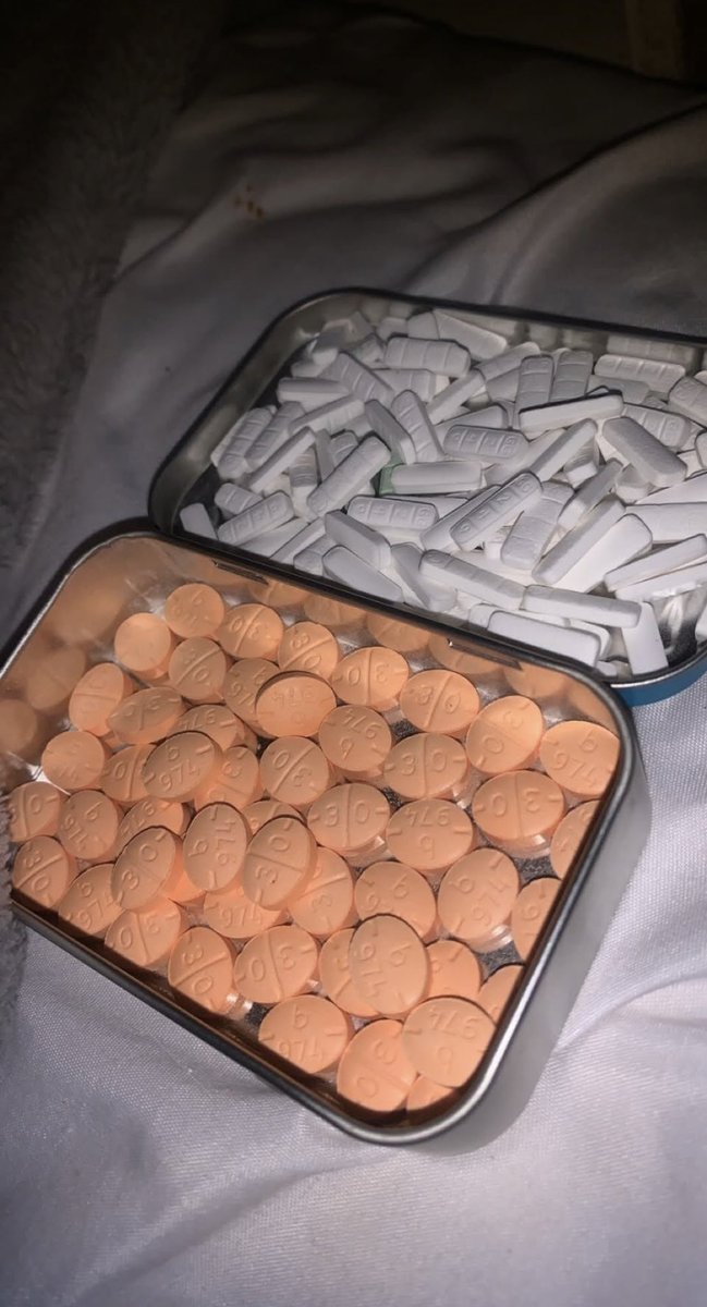 Twenty1eb1's tweet photo. 160X Flubromazolam Pressed Xanax 50X
Methamphetamine Pressed Adderall Next Day off 8X 3MG Clonazolam Bars. You need?
#drugtwt https://t.co/EnvpbWa4Ae