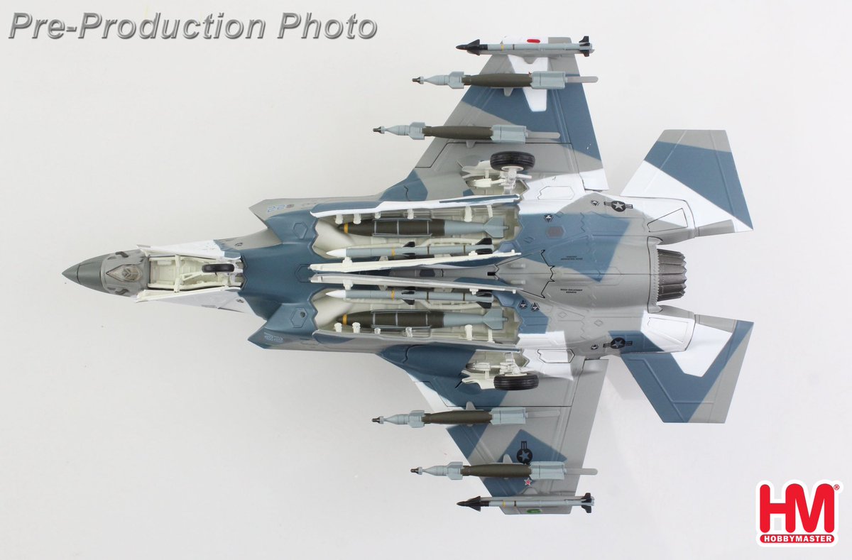 diecastdioram's tweet photo. Hobby Master HA4450 | Lockheed F-35A Lightning II

Lockheed F-35A Lightning II, "Blue Splitter" 11-5022, 65 AGRS, 57 WG, USAF (what if scheme)

Scale 1:72 / Diecast model 

Pre-order now at : https://t.co/Rbvn6OMpQP https://t.co/7gXtvADk5F