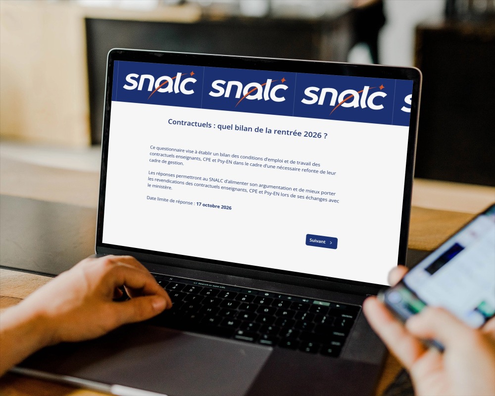 SNALC_National's tweet photo. Contractuels : quel bilan de la rentrée 2026 ? https://t.co/iM7gUWzM70 Ce questionnaire vise à établir un bilan des conditions d’emploi et de travail des contractuels enseignants, CPE et Psy-EN dans le cadre d’une nécessaire refonte de leur cadre de gestion #enquête #educnat https://t.co/edSlkhFBJA