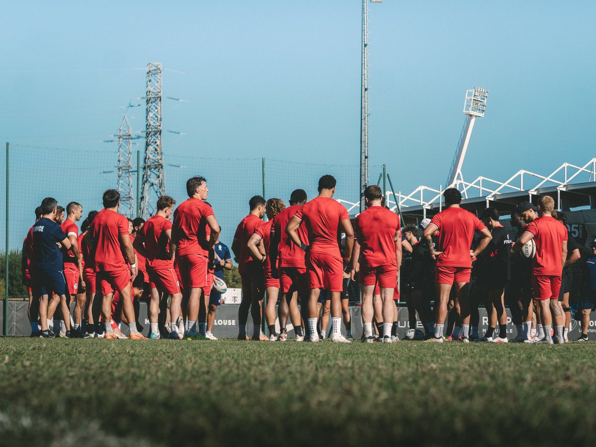 TOXIII's tweet photo. 🔴⚫️ @StadeToulousain🤝 @FFRXIII 🇫🇷 

#TOgether https://t.co/ISjBf4BDZ7