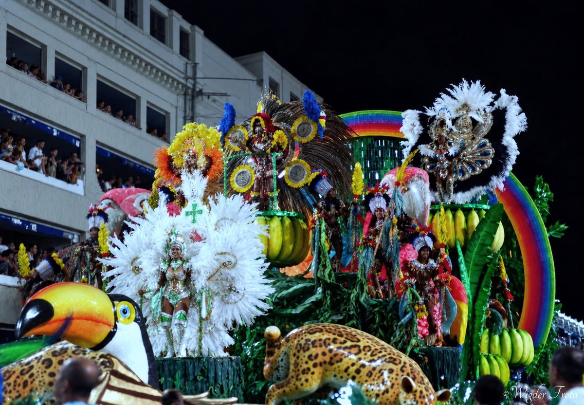 Wigder's tweet photo. Carnaval 1999
Grupo Especial
Mocidade Independente de Padre Miguel
Enredo: "Villa-Lobos e a apoteose brasileira"
Carnavalesco: Renato Lage
Rio de Janeiro, Brasil
Foto: Wigder Frota (Arquivo de negativos digitalizados) @GRESMIPM https://t.co/MxmRoXH26y