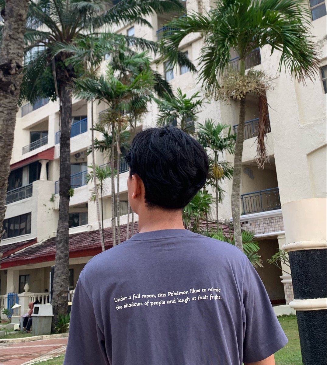 astronautsaurus's tweet photo. Ini pohon kelapa? https://t.co/0kgR1dQQYp