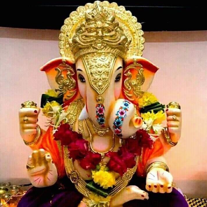 mejyoti819's tweet photo. वक्रतुण्ड महाकाय सूर्यकोटि समप्रभ। 
निर्विघ्नं कुरु मे देव सर्वकार्येषु सर्वदा॥
ॐ गं गणपतये नमः 🙏🚩 https://t.co/CKJZOdOQ8N