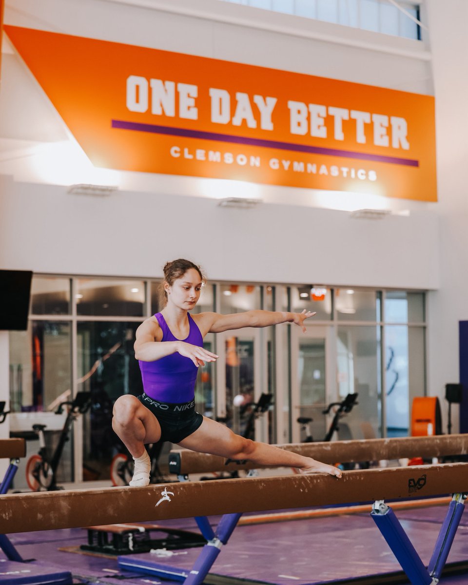 ClemsonGym's tweet photo. Every day is #OneDayBetter https://t.co/NcoasVXiRS