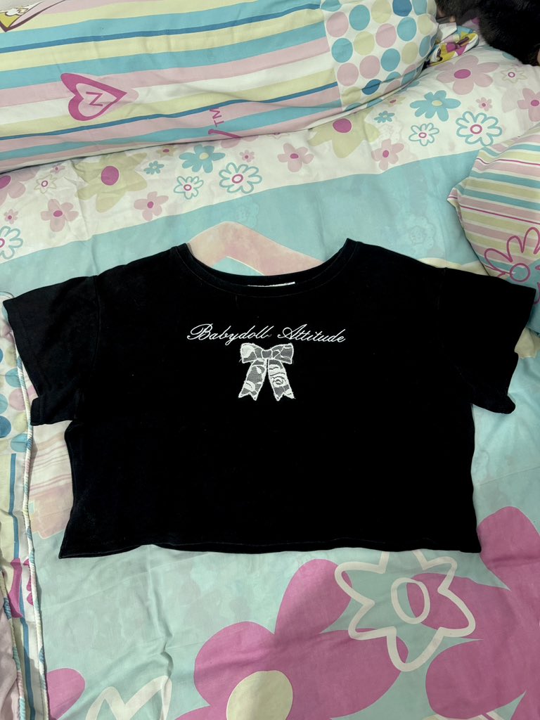 usedbyindie's tweet photo. เสื้อครอป Stylist shop
อก 38 ยาว 15
price 25.- https://t.co/FfvOOuEqC0