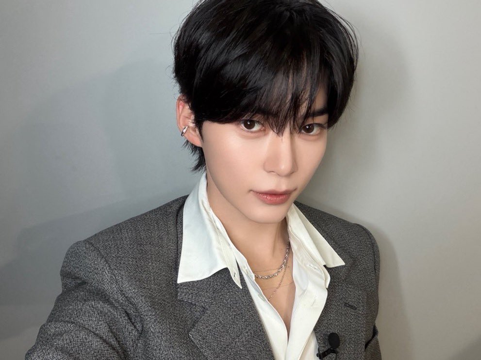 exponenttv's tweet photo. 털에 윤기가 차르르한 부잣집 고양이 https://t.co/OYAdWuaM6P