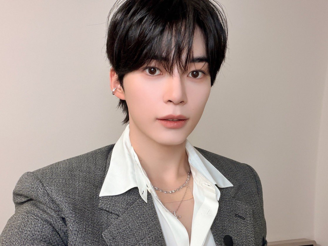 exponenttv's tweet photo. 털에 윤기가 차르르한 부잣집 고양이 https://t.co/OYAdWuaM6P