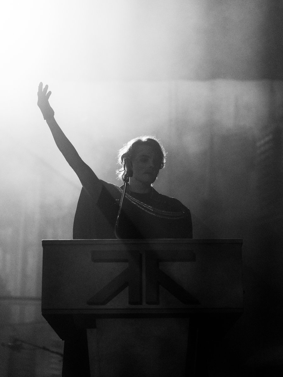 LTLFest's tweet photo. Some moments stick with you long after The End. @MCRofficial https://t.co/8SQJ302B5B