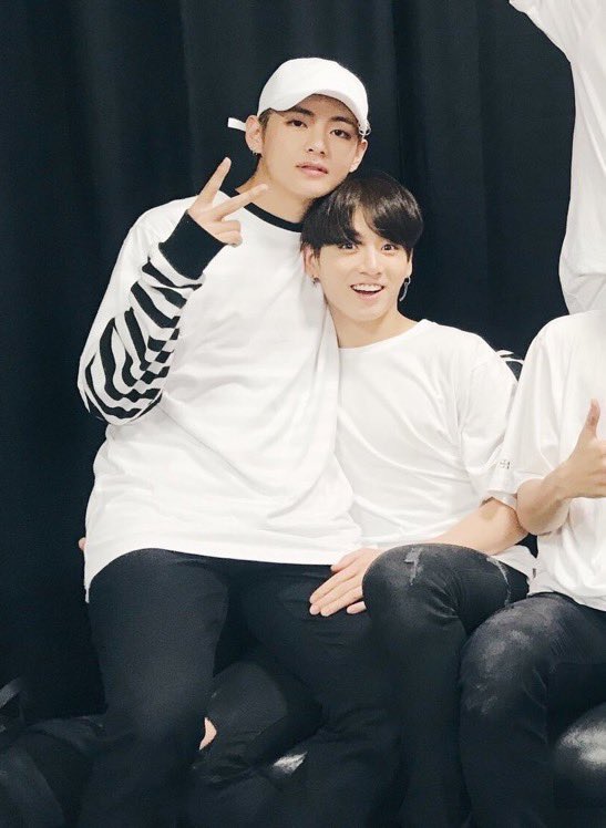 tkgotthemmad's tweet photo. husbands fr https://t.co/6F1II0Bku5