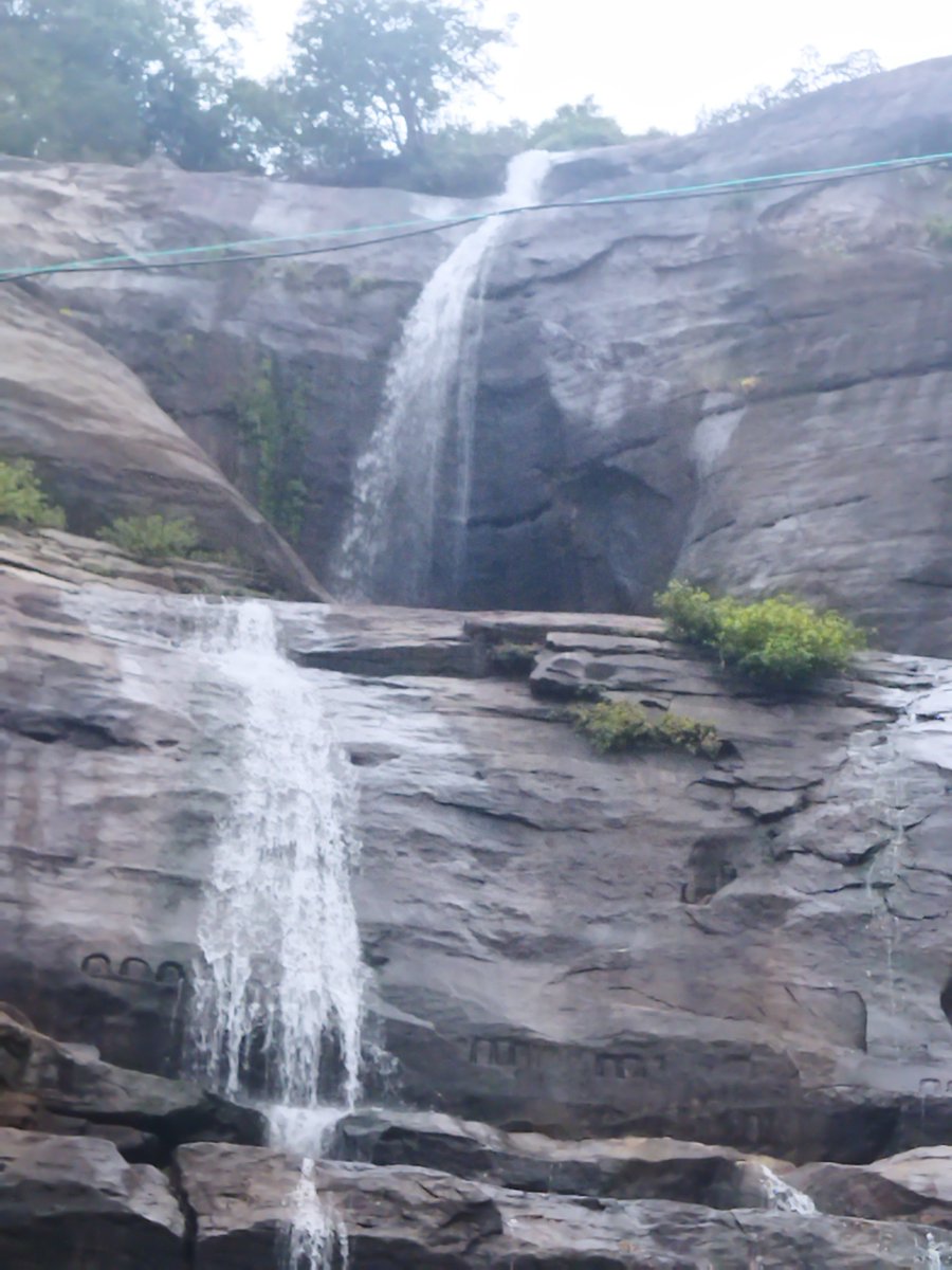 jebz4's tweet photo. Rule: Never decline your friend's request if you are able to do so.
​Visited courtallam recently. ❤❤ https://t.co/xFpHCxMRV9