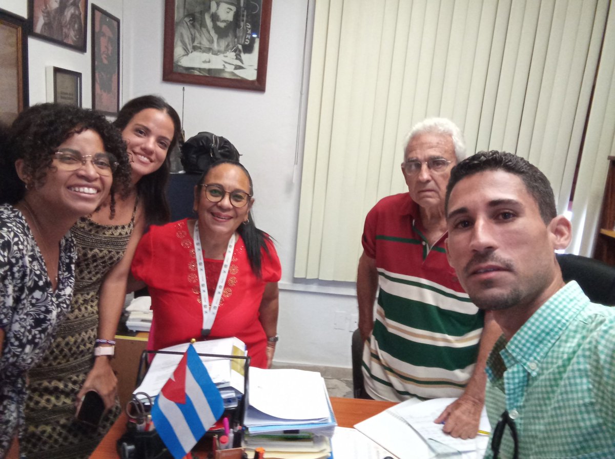 VladimirHdezM's tweet photo. 📻🎙️🎥 Desde el edificio central del ICCS, dialogamos con los Directores Nacionales de la Radio y la Televisión en #Cuba, para compartir ideas y proyectos futuros rumbo al #65UJC... https://t.co/zrLMToEUg3