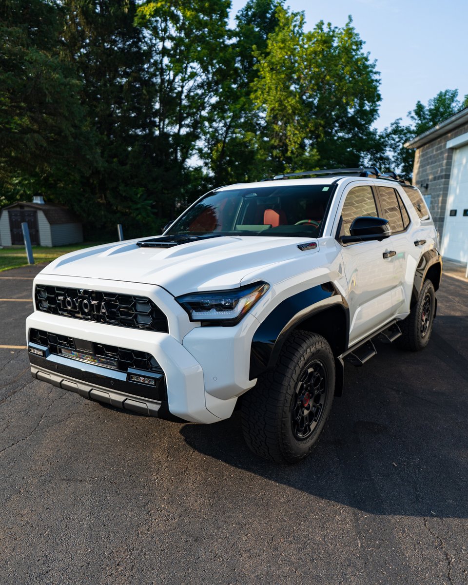 AreteAutoSalon's tweet photo. On the road or off the beaten path, PPF gets it done. STEK DYNOshield over the front end, flares, under the door handles, this TRD Pro 4Runner is ready for it.

https://t.co/0j00JtsD3n https://t.co/jgjMPt6ijh