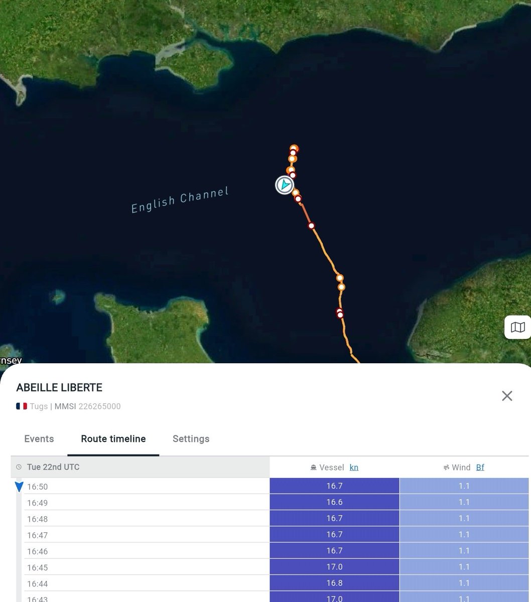 UK_Needs_Reform's tweet photo. The French escort vessel heading home, mission completed. 

One RNLI lifeboat from Hastings can be seen now escorting the migrants back to the UK. 

Calm seas, virtually no wind, no emergency. No Mayday. 

Just well organised people smuggling by all authorities involved. 😮 https://t.co/DcLmYrqxBS