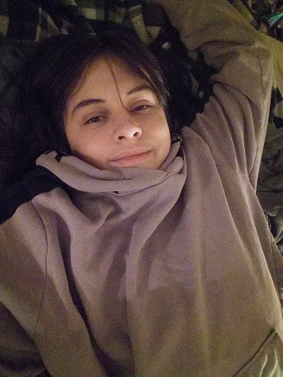 OtterMonarch's tweet photo. It's finally getting to be hoodie and sweater weather around here! :3 
#Ftm #Trans #Femboy https://t.co/tW0QGDZGD3