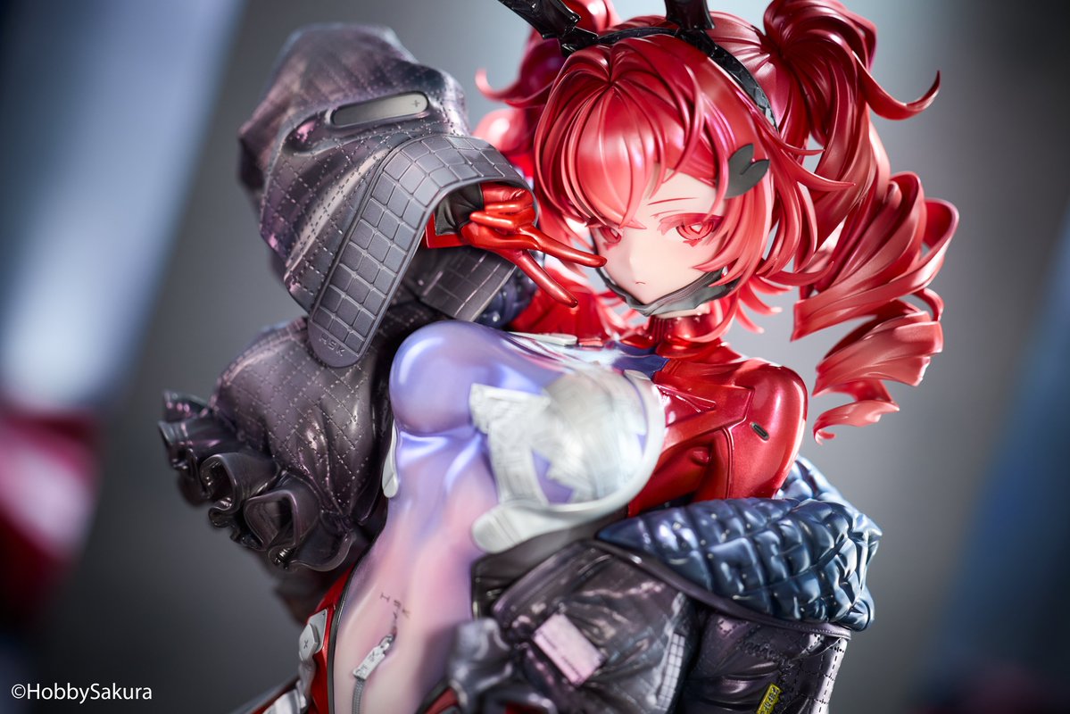 Hobbysakura's tweet photo. 📸特別撮り下ろしカット公開📸

Hobby Sakura看板娘
◤Nana 極速緋桜 Ver.◢
1/4スケールスタチュー

スタジオで新たに撮影した、特別カットをお届けします！

重厚なジャケットの質感。
光と影が引き出すNanaの造形美を、
ぜひじっくりとご覧ください。

そして何と！上海ワンフェスにて展示予定！
1/4スケールならではの存在感を、ぜひ会場でお確かめください✨

#Hobbysakura新商品公開
#WFShanghai #ワンフェス #HobbySakura看板娘
