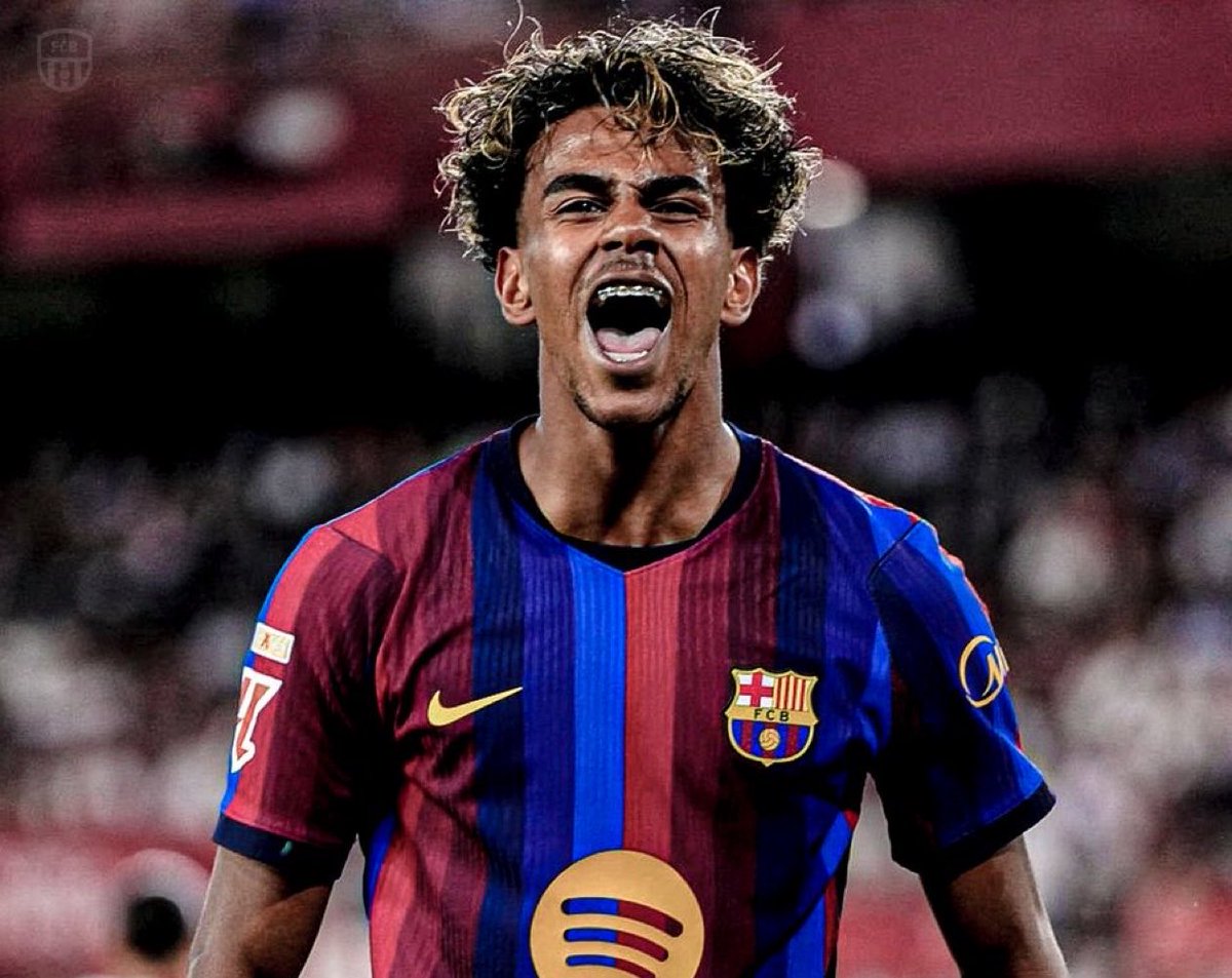 Somhiseremfcb's tweet photo. 🗣️Lamine Yamal: “Para mí, somos un equipo muy divertido de ver.

Al final, jugamos para atacar, para tener la posesión del balón y marcar goles.

Y creo que es muy evidente que lo pasamos bien.

Somos una gran familia.

No vienes diciendo: «Uff, hoy tengo que entrenar».

Sino que dices: «Voy a ver a los chicos, vamos a pasarlo bien y a entrenar».

Luego llega el día del partido y todos lo disfrutan.

Desde el lateral hasta el portero y el delantero.

Todos lo disfrutan.”