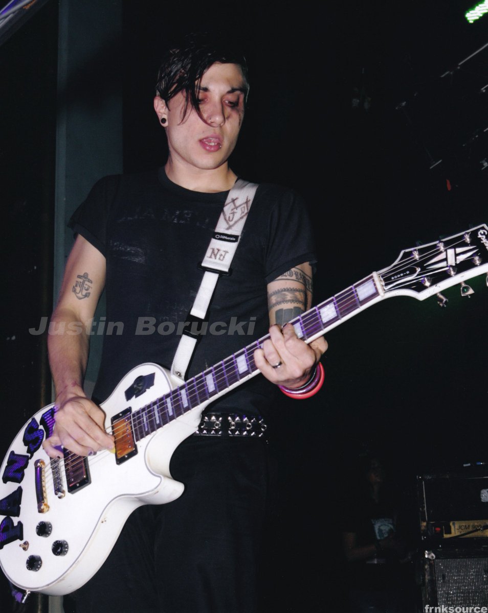 frnksource's tweet photo. New old Frank Iero @ Taste of Chaos by Justin Borucki, Asbury Park, NJ 2005. https://t.co/6xAbeLqebz