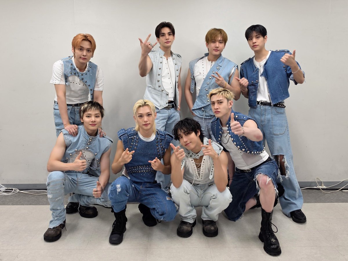 skzinfoespmx's tweet photo. EL SM Y LA GIRA MUNDIAL DE SKZ

Un reciente informe de analista financiero dice

Se espera que el TOUR se extienda hasta la primera mitad del 2027 en domos y estadios a nivel global, acompañada de pop-up stores SKZOO

El reporte indica que el impacto del SM se minimizará+ https://t.co/c0JJQEcPbU