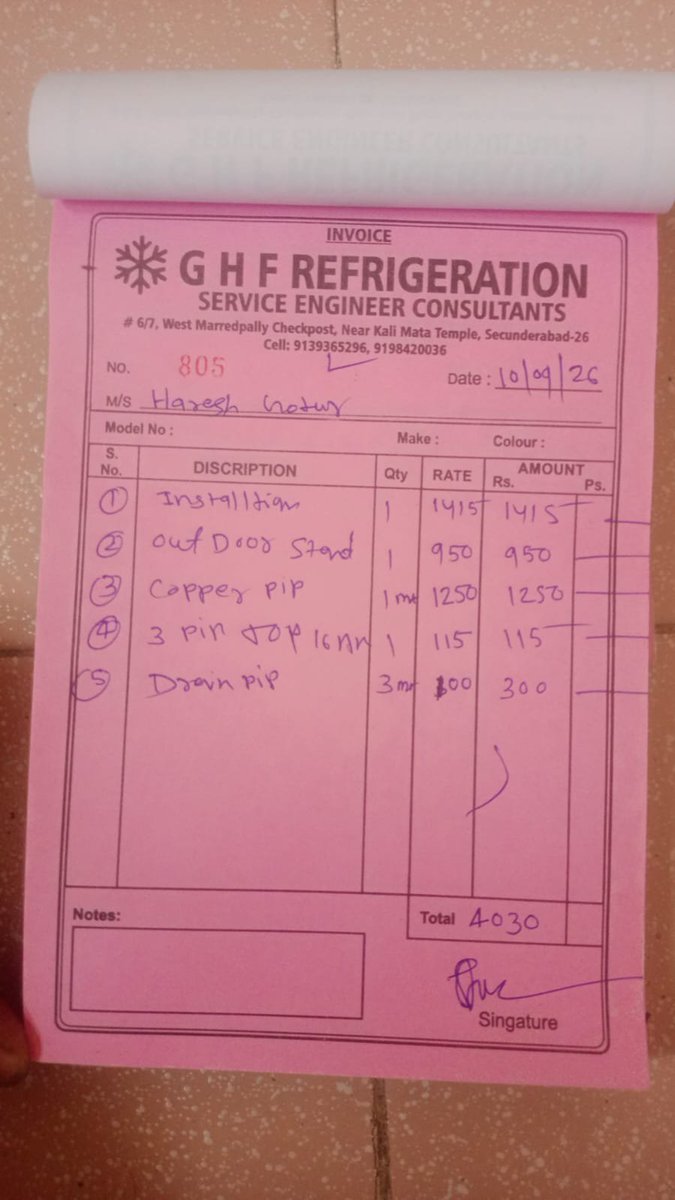 gotur_harish's tweet photo. @flipkartsupport Your installation technician called me back and gave this hand written invoice with no gst number on it. This is illegal. I need a legal invoice else I will have to take this to authorities and consumer forum. https://t.co/iERLiejX02