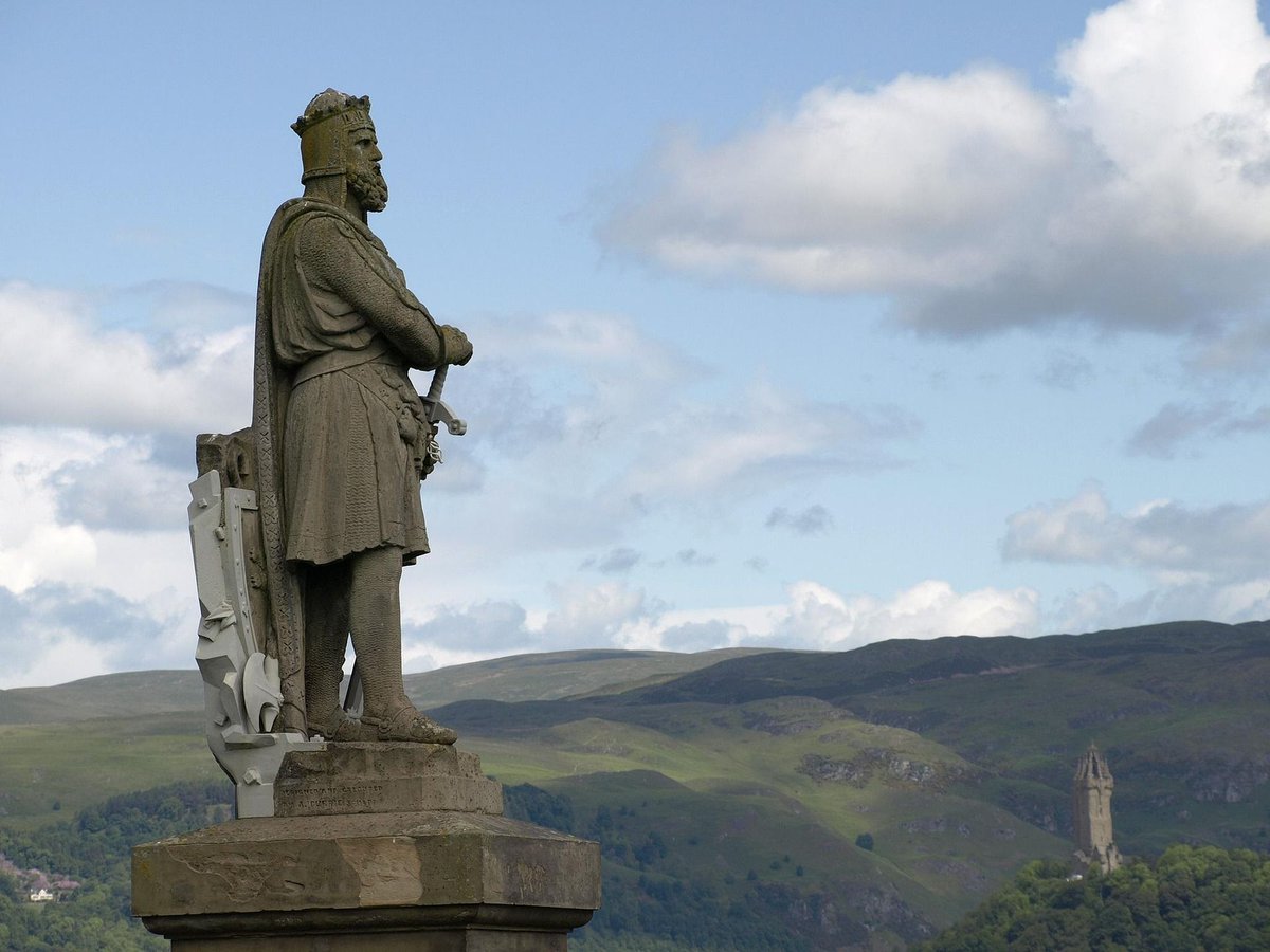 aroundaboutbrit's tweet photo. Discover Historic Stirling from Shielbrae House.
Shielbrae House offers a countryside setting near Stirling, with some of Scotland’s most famous historic attractions within easy reach.
https://t.co/rwQUDsly9N
#Stirling #VisitScotland #StirlingCastle #ScotlandTravel https://t.co/SQg9xiwFfs