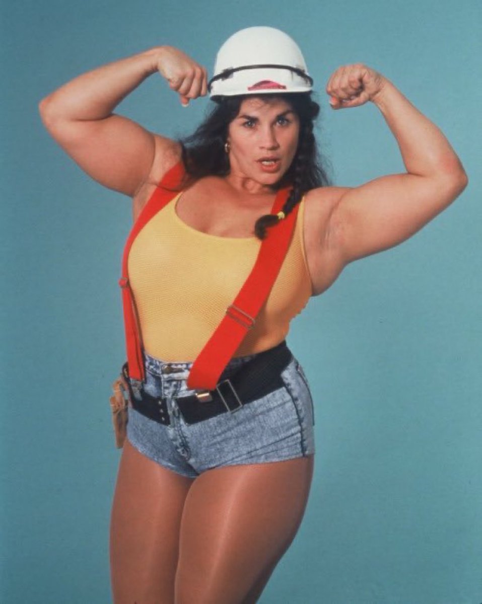 ClassWomenWrest's tweet photo. Reggie Bennett https://t.co/8fQN9pjsWE