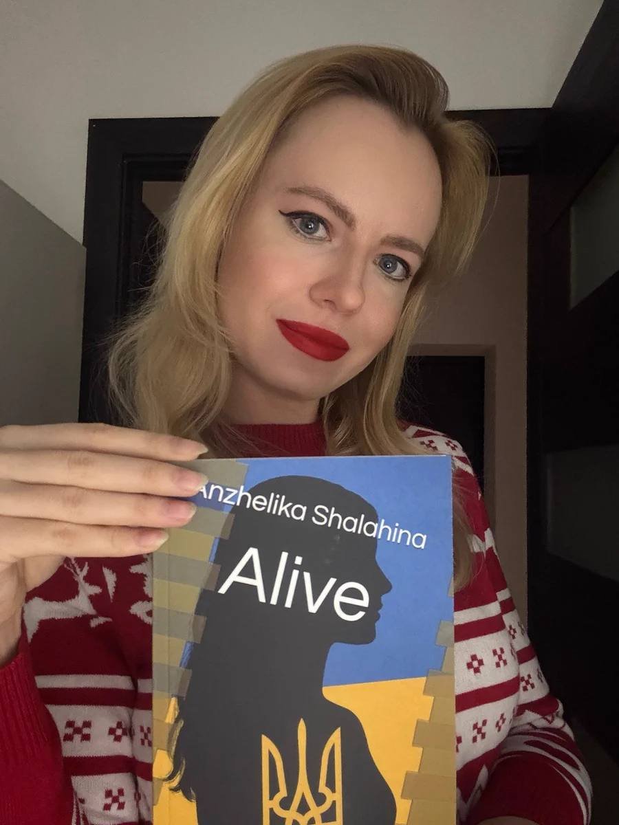 angelshalagina2's tweet photo. Friends 💙💛

I wrote my book -
“Ukrainian Diary.”
It’s my story of war, love, loss,
And what it means to survive in Ukraine.

Not headlines.
Real life.
From Donbas to blackouts to stolen mornings.
Raw. Honest. Mine.

You can purchase it here:
👉 https://t.co/GYadaCL2mn

❤️🇺🇦❤️ https://t.co/P7z6k8dxaI