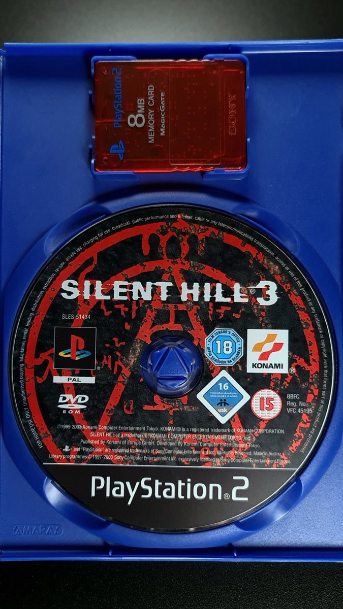 moonlightdelia's tweet photo. Silent Hill ✨️ Disc Art https://t.co/vNhRbV8JIg