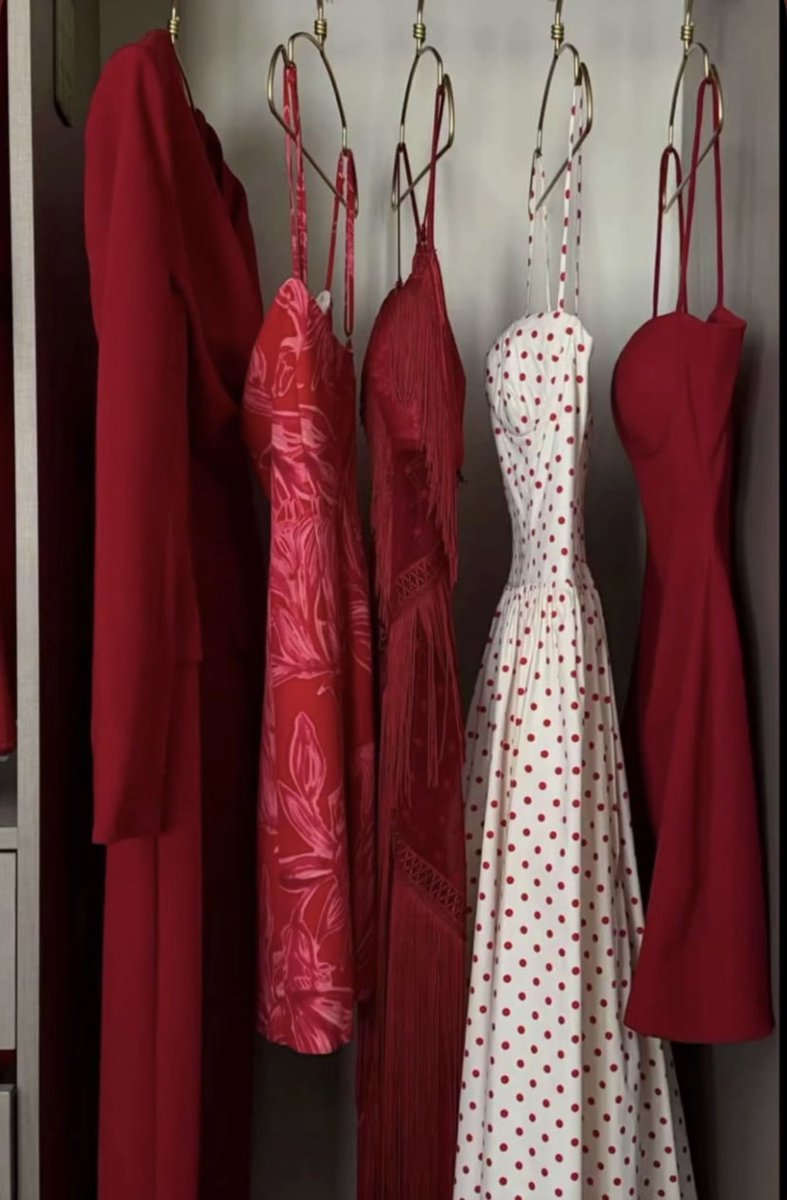 raaan__0's tweet photo. 🔥 عرض حصري من ستايلي! 👗✨

دلّعوا نفسكم بأجمل الفساتين بأسعار تبدأ من أقل من 59 ريال فقط 😍

كود خصم ستايلي ( h70 ) ❤️‍🔥❤️‍🔥❤️‍🔥❤️‍🔥

⏰ العرض لفترة محدودة فقط!

🛍️ لا تفوتي الفرصة واطلبي الآن من تطبيق ستايلي

🔥 سارعوا قبل ما العرض ينتهي!

-
كود خصم ستايلي ( h70 ) ❤️‍🔥❤️‍🔥❤️‍🔥❤️‍🔥 https://t.co/xTnchMksGX