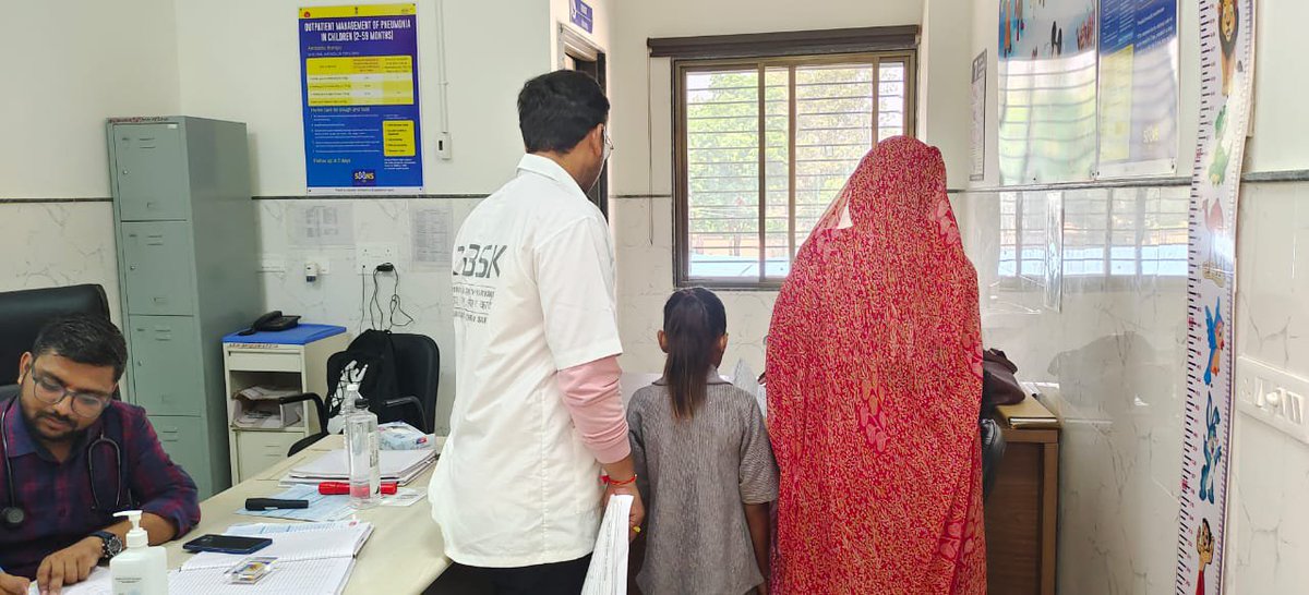 IecArvalli's tweet photo. #Mission11Plus અંતર્ગત ભિલોડા તાલુકાના Severe Anaemia તથા અન્ય બીમારી ધરાવતા બાળકોની SDH ભિલોડા ખાતે બાળરોગ નિષ્ણાત તબીબ દ્વારા તપાસ અને કન્સલ્ટેશન કરવામાં આવ્યું.
#Mission11Plus
#AnaemiaFreeIndia
#RBSK
@CollectorArv https://t.co/b4f0qazWxK