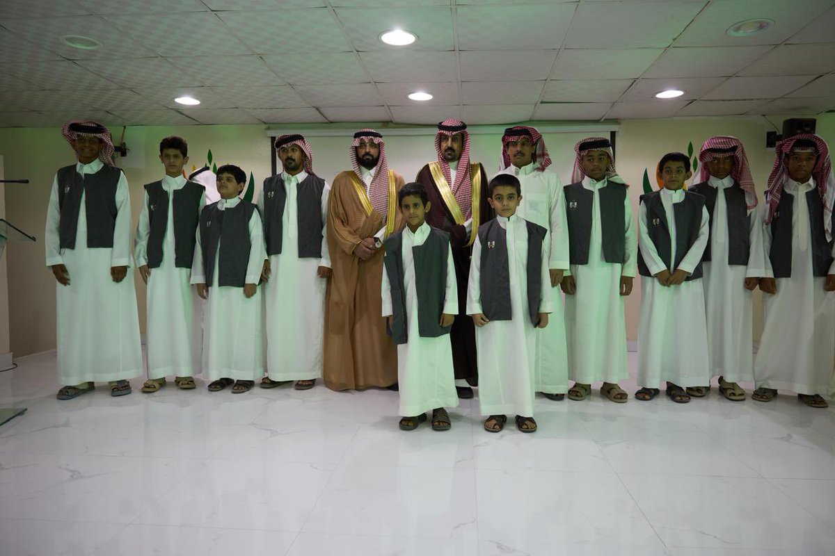 alsahariclub_sa's tweet photo. جانب من تنظيم المعرض والحفل الخطابي وحضور عدد من المسؤولين🇸🇦💚 https://t.co/ff7X2zdrJ6