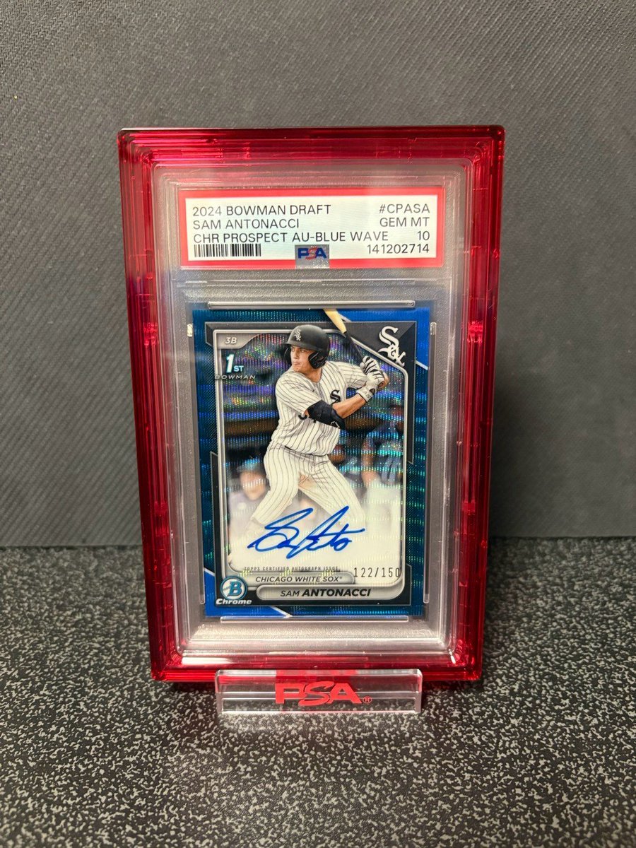 Memosn8g's tweet photo. Chicago White Sox

Topps Bowman
SAM ANTONACCI 
1st bowman auto /150 PSA10

Topps Bowman
サム･アントナッチ 
1st bowman 直筆サイン 
150枚限定 PSA10 https://t.co/clIS9qtARU