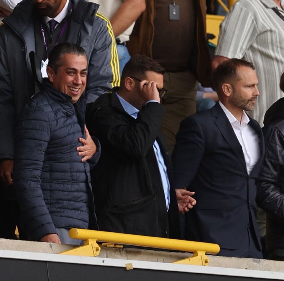 CFCPys's tweet photo. 💰 Chelsea are expected to explore the midfield market in the January window. 

The club made £175m from the sales of Enzo Fernandez and Andrey Santos. 

Moises Caicedo is currently recovering. The midfield is not offering enough protection currently. (@SJohnsonSport) https://t.co/to086G68TX