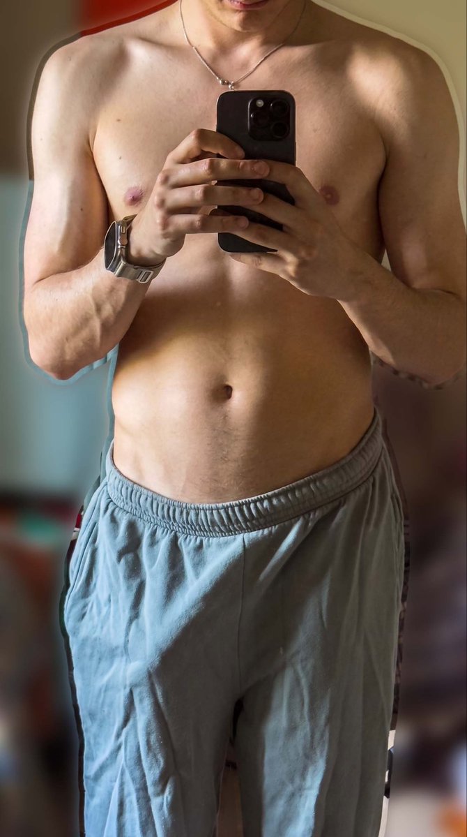 PondStatic's tweet photo. Some mirror selfies post swim :p

#nsfwtwtًً #nsfwtwt https://t.co/0u5zmJ1KjM
