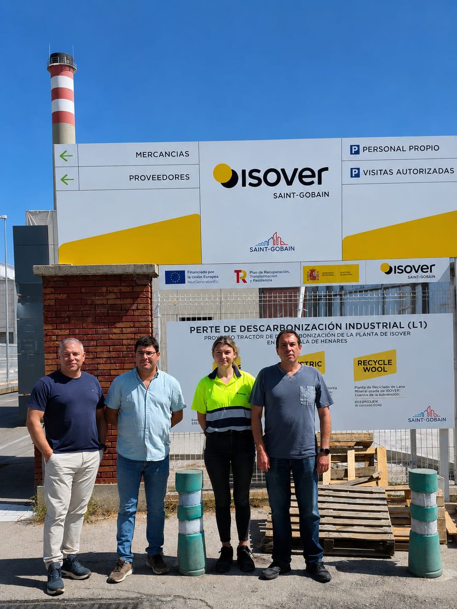 usoindustria's tweet photo. 📢 Isover: la empresa intenta ganar el relato ante la Administración mientras sigue sin mover ficha. Hemos presentado la solicitud de mediación previa a huelga en el SIMA. Paros: 23, 26, 28 y 30 de septiembre. https://t.co/vnO9PC9mwB https://t.co/yCw00H0fYD