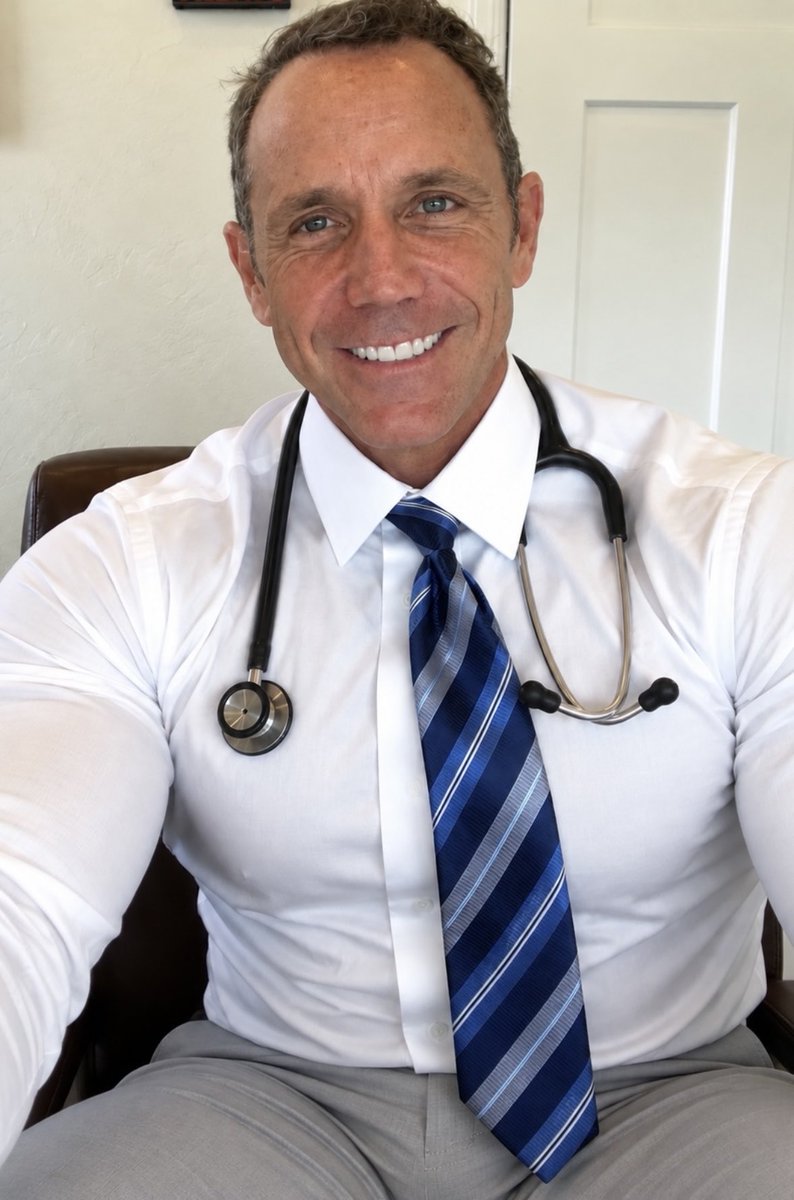 fitarmydoc9's tweet photo. Some problems require a doctor who’s willing to investigate a little deeper. 😉🩺 When was your last screening? 😈What examination do you need performed? #fitarmydoc https://t.co/3kd17qyD1B