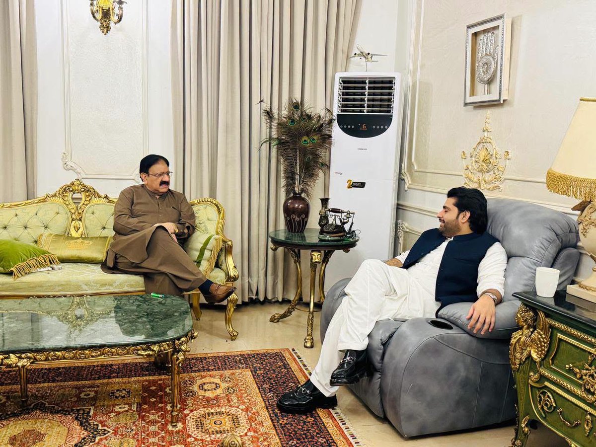 SyedKumailHShah's tweet photo. #QasrENasir #SyedKumailHyderShah #SKHS #ChairmanDistrictCouncilSukkur #Sukkur https://t.co/igHrFAGvNS