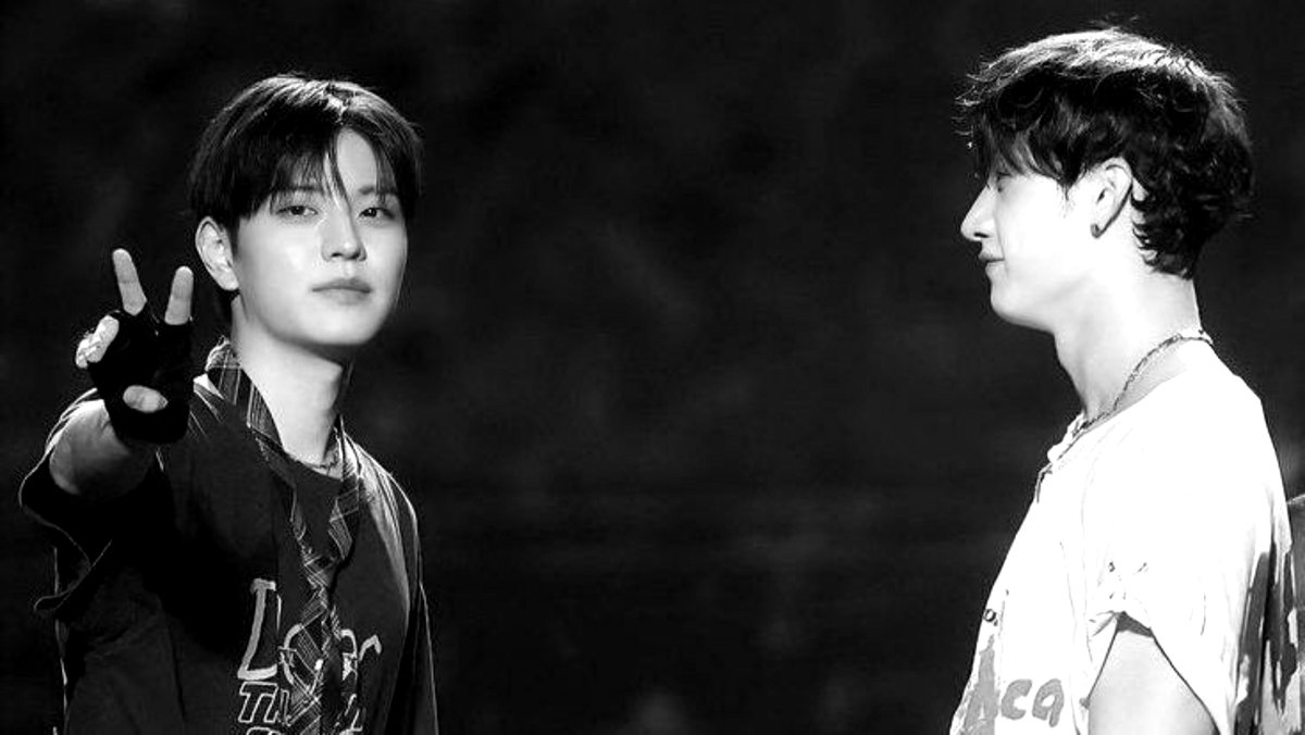 tulisanayyaa's tweet photo. Oneshot AU — Bodyguard.

Chanmin Bangseung AU https://t.co/YqfKEBHyvq
