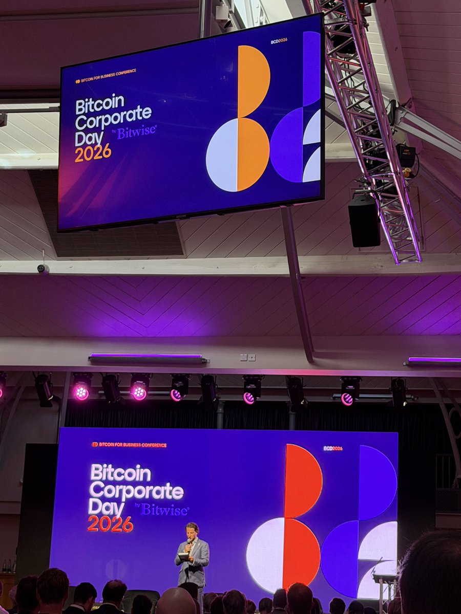 Musqet_David's tweet photo. Bitcoin Corporate Day in London today was excellent. High quality panel discussions and a very well attended event!

The walls were even replete with musquets…Bitcoin is gunpowder!

@BTCPrague @kwasi_stackbtc @trussliz @SteveBakerFRSA @btconlyscott @adam3us https://t.co/VPBhuLUJZZ