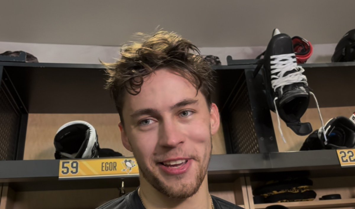 chinny_crosby's tweet photo. his joy! https://t.co/vPMPc2VxRs