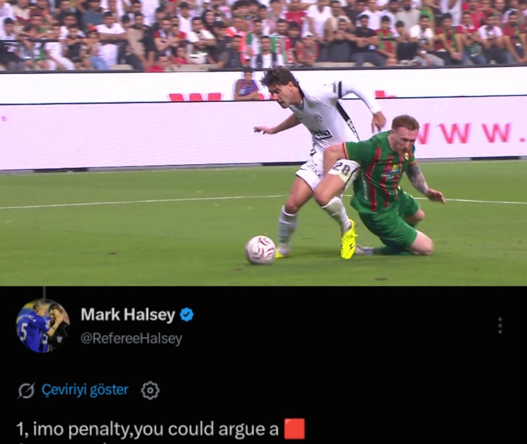 ekgedik1903's tweet photo. Premier lig eski hakemi Mark Halsey, 
Ali Şansalanın Amed lehine faul verdiği pozisyon için, 
Beşiktaş lehine PENALTI ve Amed oyuncununa KIRMIZI KART verilmeli dedi. 
(Pozisyonun olduğu dakika 30 Skor 2-0) https://t.co/cE9QawBgs5