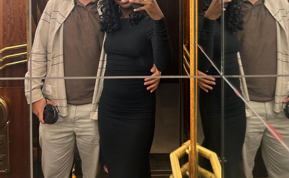 chasseusedecuck's tweet photo. Un soumis qui cherche un couple pour se faire humilier ? 😋
#soumis #cuck #cuckhold #candaulisme #bwwm #couplemixte #couple #findom #domina #humiliation #moneyslave #voyeurisme #voyeur https://t.co/T3CJcwiZlU