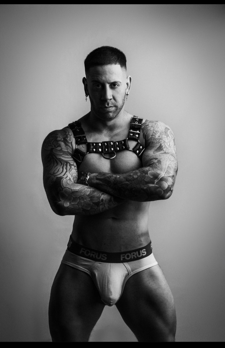 xxxginofit's tweet photo. Que opinan, como me queda el blanco? Los leo 😈🤭

Si queres ver mi contenido xxx sin censura, háblame al MD🔥

#dick #male #bigdick #bigcock #porn #boxer #of #darkfans #gayporn #lgbtporn #lgbt #gay #bi #penegrande #pollagrande #argentino #militar #monstercock #activo #xxx #only https://t.co/m2gRCvLugJ
