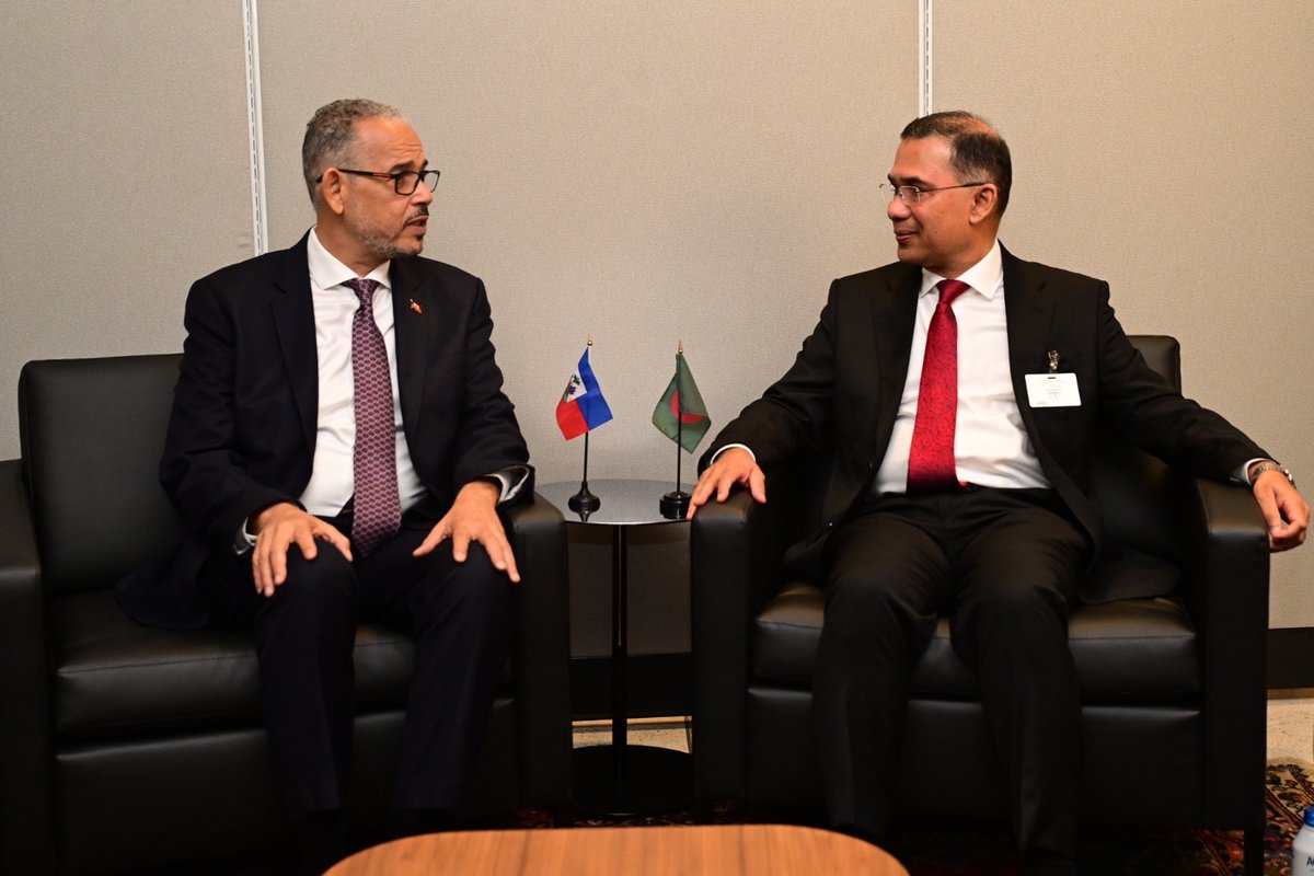bdbnp78's tweet photo. On the sidelines of the 81st Session of the United Nations General Assembly, BNP Chairman and Prime Minister Tarique Rahman held a bilateral meeting with Haiti’s Prime Minister @citoyendidier at the UN Headquarters in New York.

The two leaders discussed Bangladesh-Haiti bilateral relations, matters of mutual interest, and avenues for regional and international cooperation.

They also exchanged views on strengthening cooperation for the mutual benefit of the two peoples and expanding bilateral ties across various areas.

#PM #TariqueRahman #BNP #Bangladesh #Haiti #BilateralMeeting #UNGA81