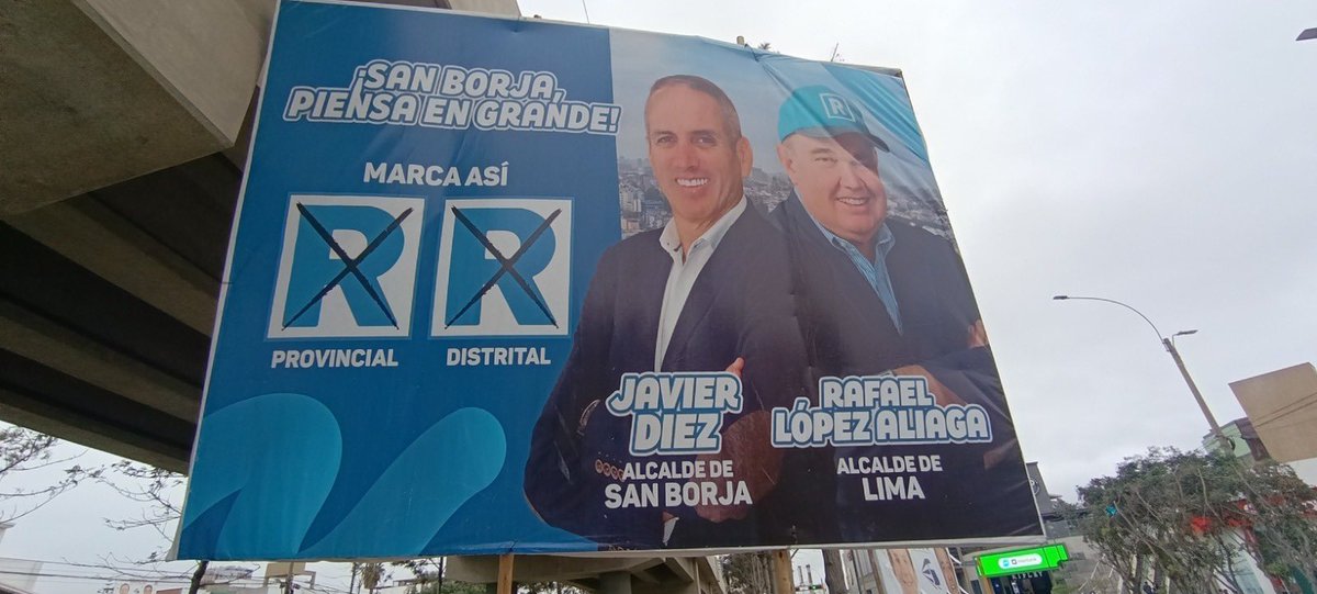 jorgevillenal's tweet photo. El @JNE_Peru dice que no ha visto propaganda de Lopez Aliaga lanzándose como Alcalde… Mandemos por acá las fotos
Solo a media cuadra del local de la biblioteca nacional encuentran este panel:
¿Que dice @ACTransparencia ? https://t.co/c6Dc7uWyZQ
