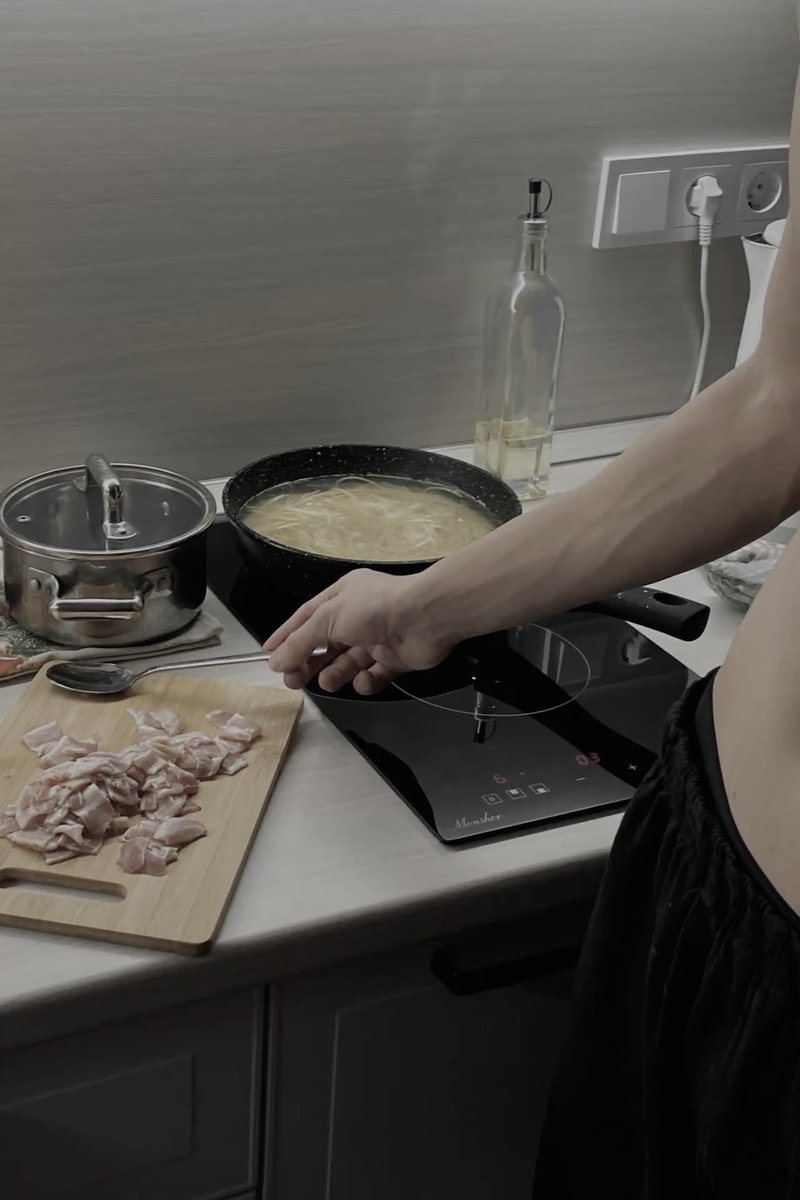 CaptainOdegAFC's tweet photo. Basically a chef https://t.co/pHNtu8iPyz