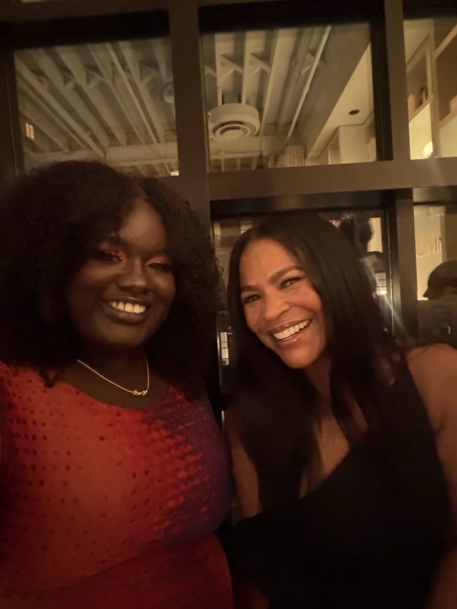 okayysophi's tweet photo. Nia Long said I’m gorgeous, so y’all can’t tell me anything https://t.co/dhSrn7iadg
