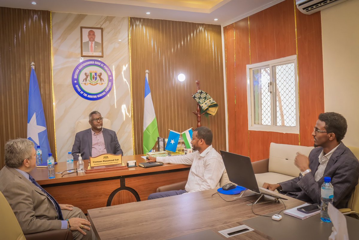 OAG_PUNTLAND's tweet photo. AG of Puntland received a delegation from the EU TA SFA Programme, led by Team Leader Mr. Rupert Bladon, at OAG Puntland HQ to discuss technical support for audit quality, financial transparency and accountability.

#PuntlandOAG #Accountability  #Transparency https://t.co/BZuGU90U4y