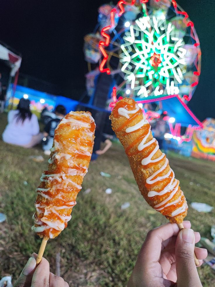 dsrJUNA's tweet photo. ᅠᅠ

ᅠᅠ
📍Pasar malam near MLCᅠᅠᅠ 

Nge-date sama princess cantikku, mumpung Ny. Avinasa bobo. #SatellaMyStar - Daily

ᅠᅠ https://t.co/4ikyscGPz4